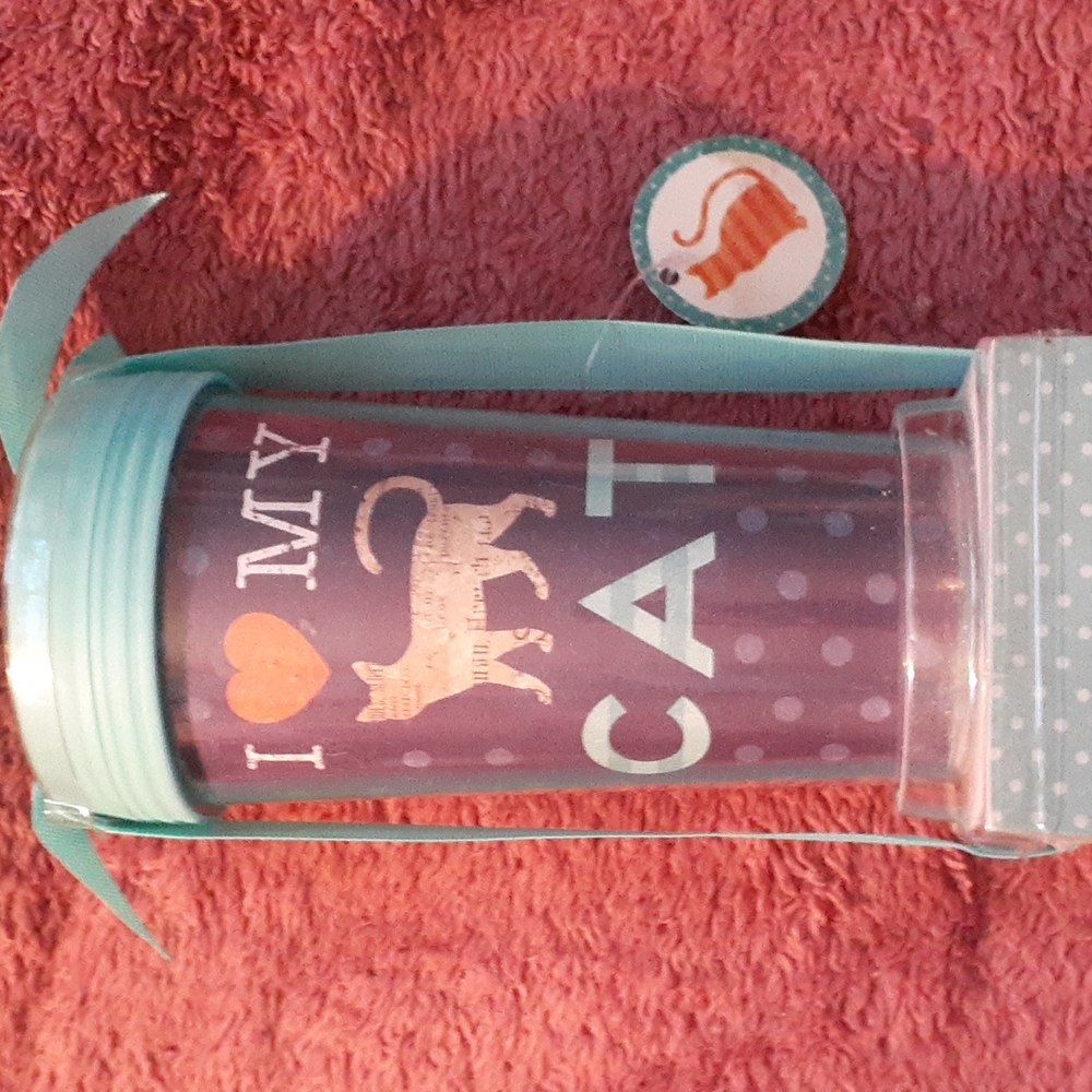 Brand New Chasing Baxter Cat Logo Insulated Cup & Memo Gift Set